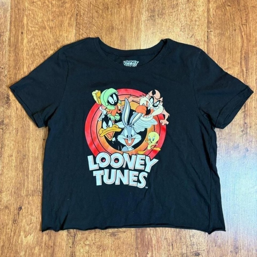 kids XL Looney Tunes black intentional cropped t-shirt